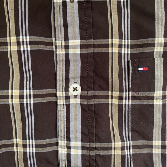 TOMMY HILFIGER Plaid long sleeve men’s button down sirt - Picture 4 of 4